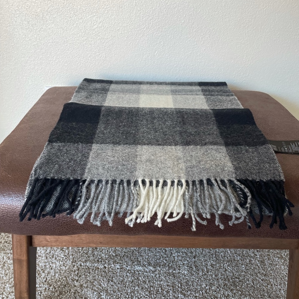 100% Wool H&M Grey Check Scarf